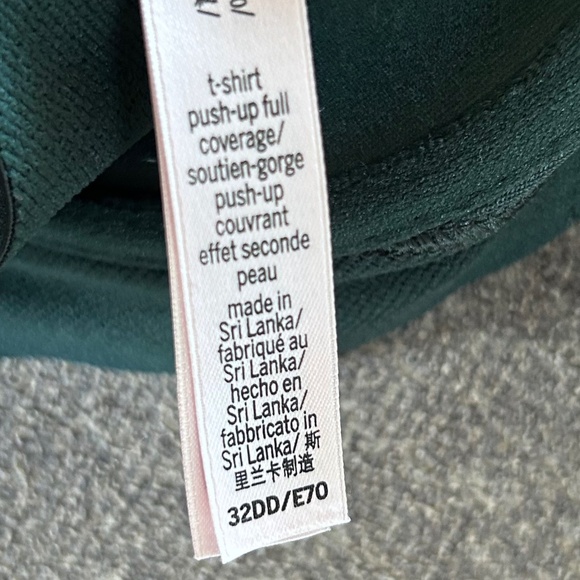 🔸NWOT Evergreen Tee Shirt, Push Up Full Coverage Bra With Rhinestones - Picture 9 of 9